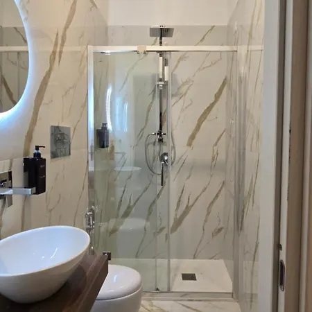 Napoli Central Stay