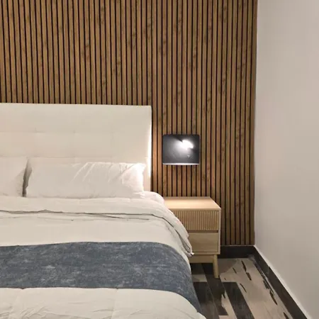 Napoli Central Stay Pensjonat Neapol