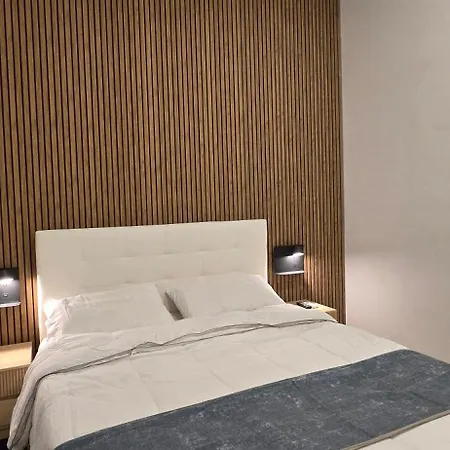 Napoli Central Stay