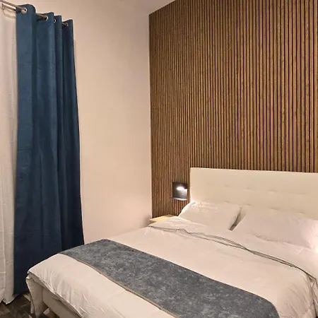 Napoli Central Stay Pensjonat